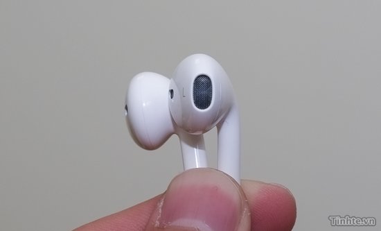 疑似iPhone 5耳机曝光 采用泪珠形设计(组图)