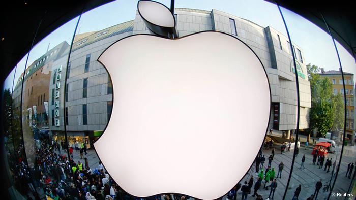 苹果怂了？App Store中国区以“内容非法”为由下架禁书
