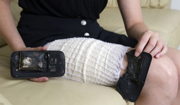 三星S3手机口袋中爆炸 致瑞士女孩大腿2度烧伤(组图)