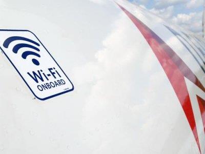 不少国际航空公司在飞行途中为旅客提供Wi-Fi服务。 图为美国达美航空的机上Wi-Fi服务。 (网路图片)</p></p></p></p> <p><p><p><p>