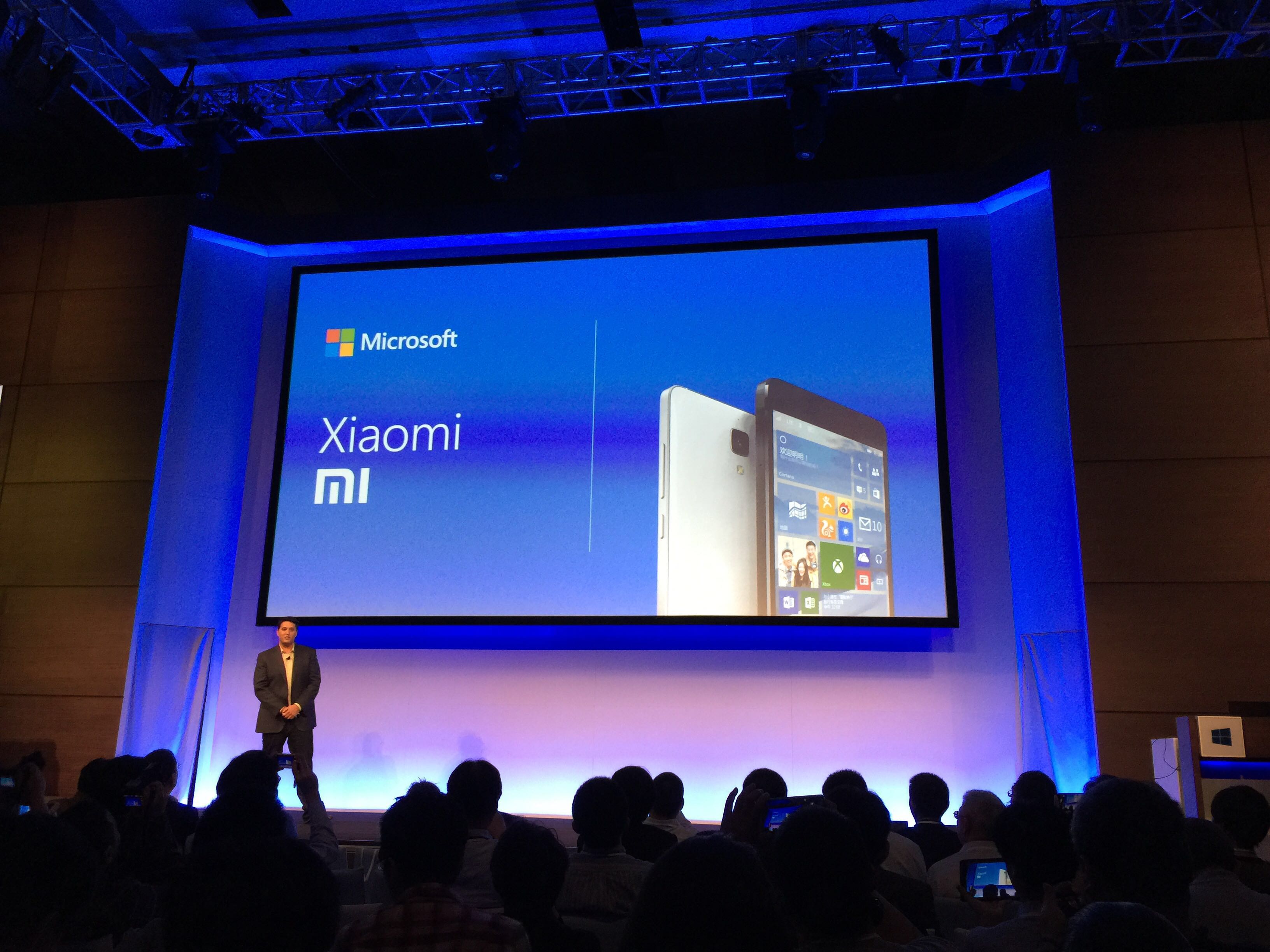 微软:小米手机可装windows 10系统 | 新闻