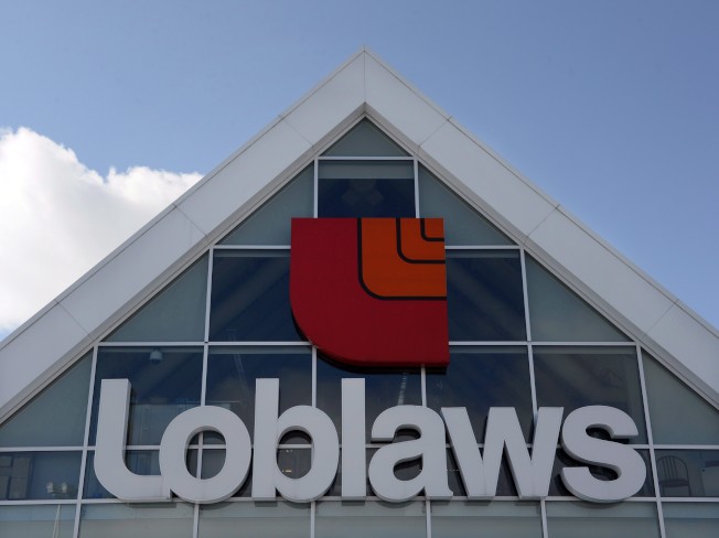 安省境內的Loblaws超市雇員正在醞釀罷工。(加通社)