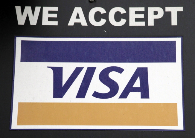 加拿大沃爾瑪公司宣布，緬尼托巴省的所有店面將不接受VISA信用卡。（美聯社）