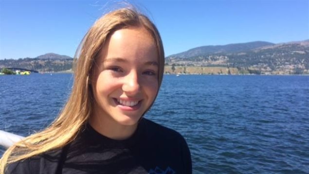 BC省17岁姑娘Emily Epp成功横渡英吉利海峡