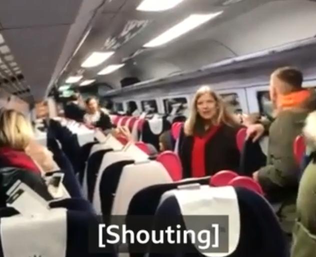 英男子因火车过道被挡辱骂中国夫妇：你们不属于这，我要杀了你们