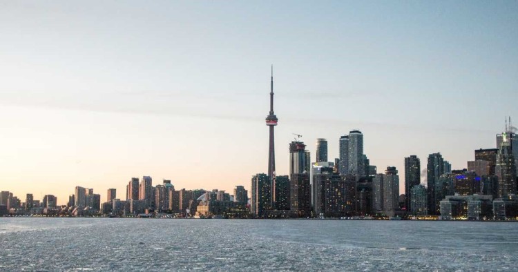 Toronto Is Actually One Of The Warmest Places In Canada Right Now featured image