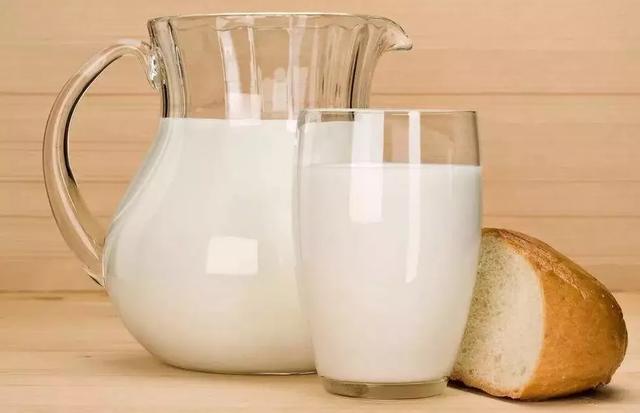 糖尿病为什么每日需饮用一些牛奶，哪个时间喝好呢？