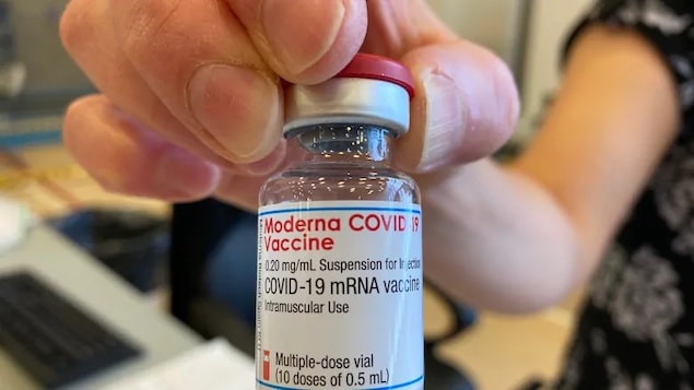 莫德纳疫苗。