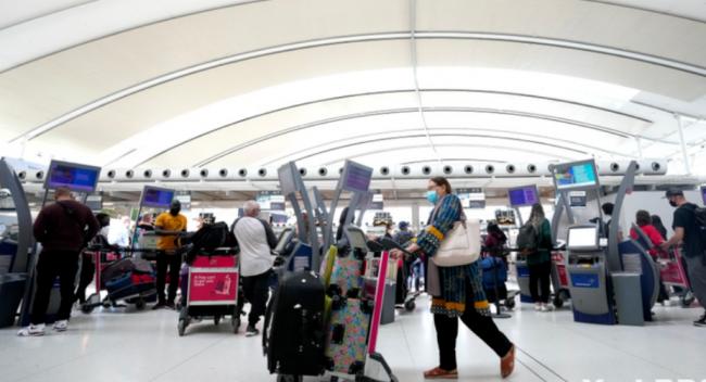 新规！加国机场将不再要求入境旅客接种新冠疫苗