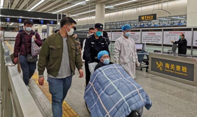 中国移民管理局释疑：事关出入境、护照签证使用